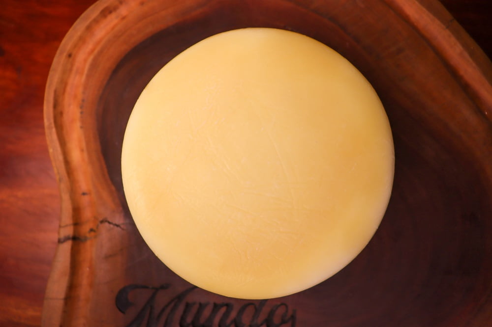 QUEIJO CANASTRA MEIA CURA MÉDIA 700G 7