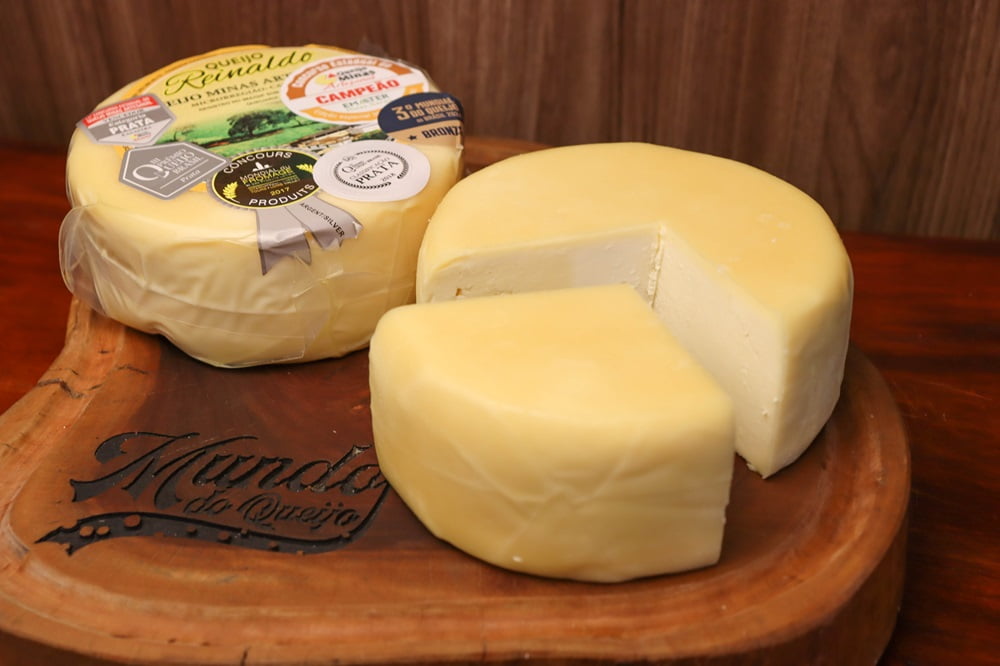 QUEIJO DO REINALDO PREMIADO OURO - QUEIJO CANASTRA TRADICIONAL - 800G 3