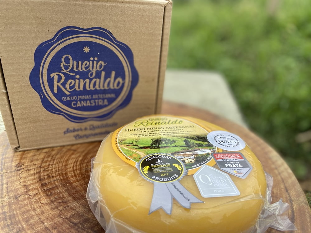 QUEIJO DO REINALDO PREMIADO OURO - QUEIJO CANASTRA TRADICIONAL - 1 KG 4