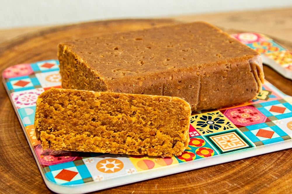KIT DELICIAS DA CANASTRA - 1 PAÇOCA DE AMENDOIM EM BARRA + 1 REQUEIJÃO EM BARRA + GOIABADA CASCÃO ZÉLIA CREMOSA 6