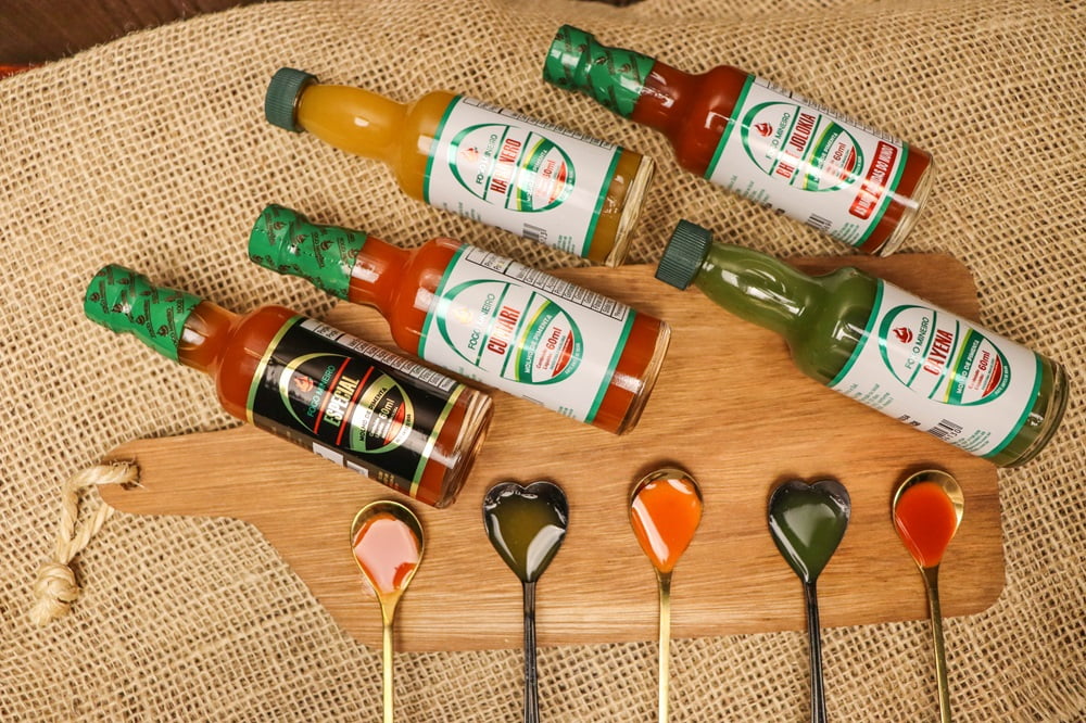 KIT MOLHO DE PIMENTA COM 5 VARIEDADES FOGO MINEIRO 2