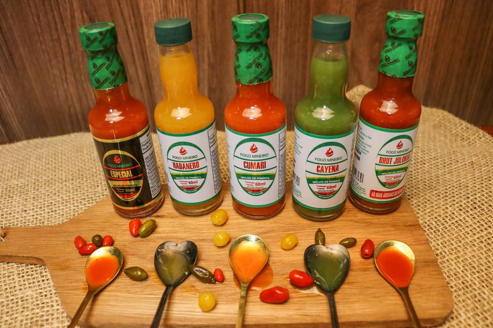 KIT MOLHO DE PIMENTA COM 5 VARIEDADES FOGO MINEIRO 5