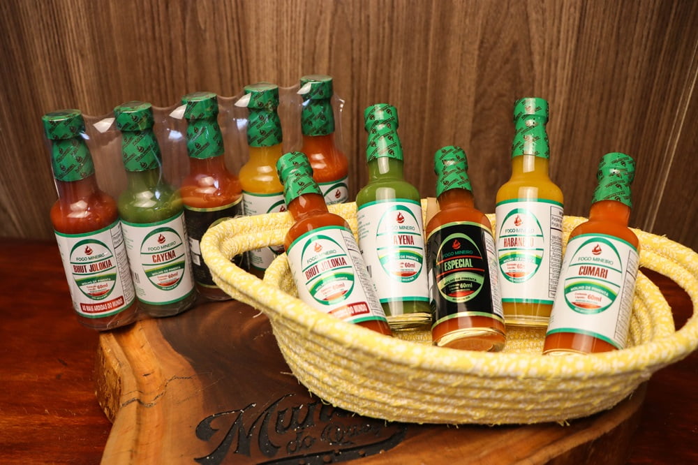 KIT MOLHO DE PIMENTA COM 5 VARIEDADES FOGO MINEIRO 4