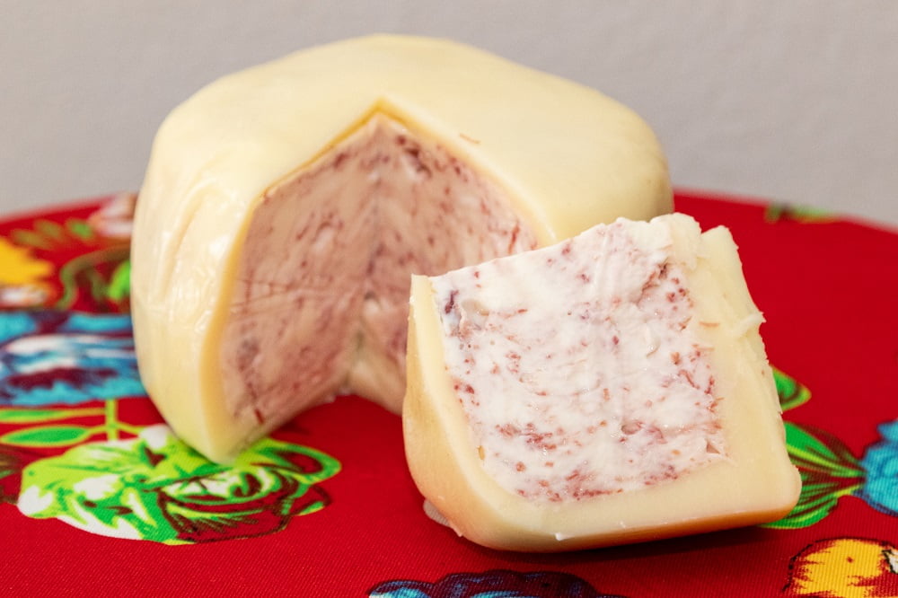 QUEIJO TRUFADO REQUEIJÃO COM CARNE SECA BOM DA FAZENDA 600G 3