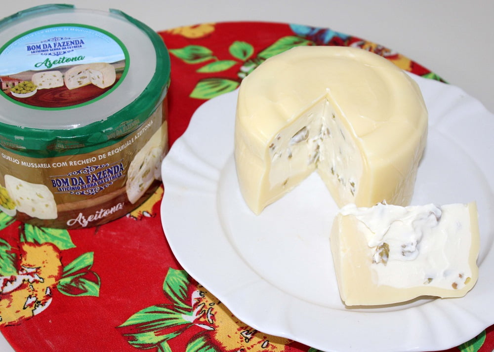 QUEIJO TRUFADO COM AZEITONA BOM DA FAZENDA 600 G 7