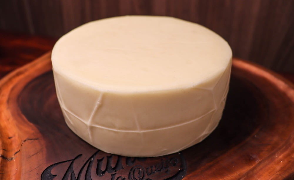 QUEIJO PARMESÃO ALAGOA TRADICIONAL MEIA CURA PREMIADO OURO 1KG 5