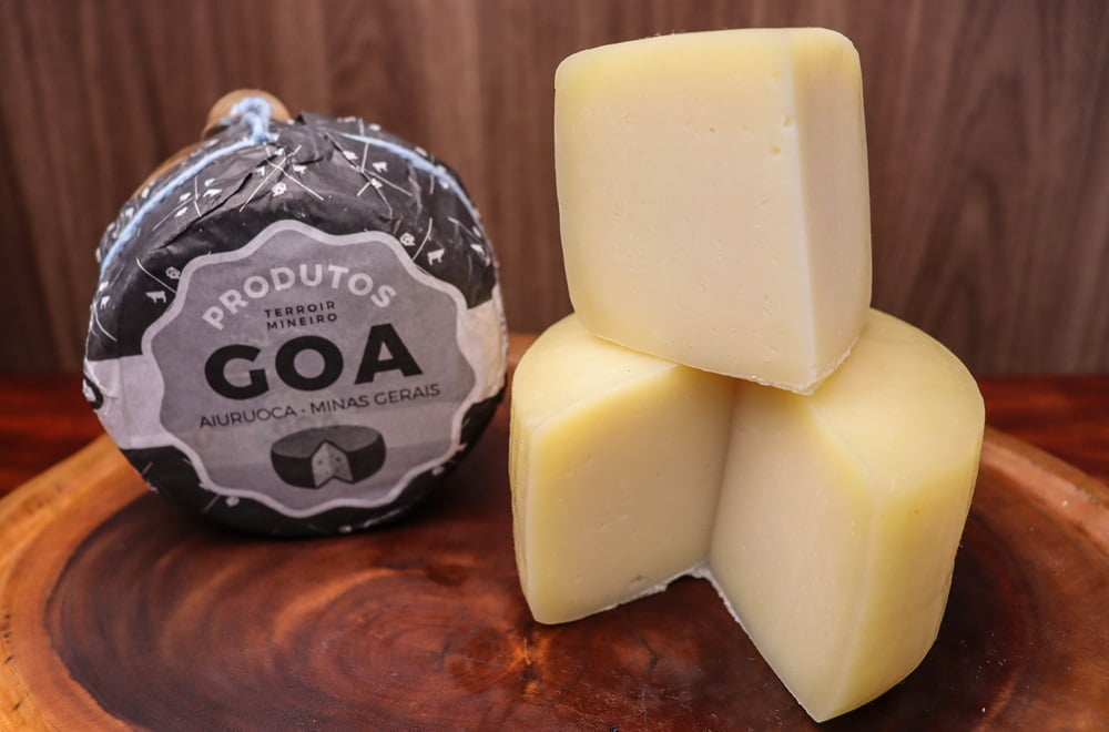 QUEIJO GOA - PARMESÃO DA MANTIQUEIRA MEDALHA SUPER OURO 500G 3