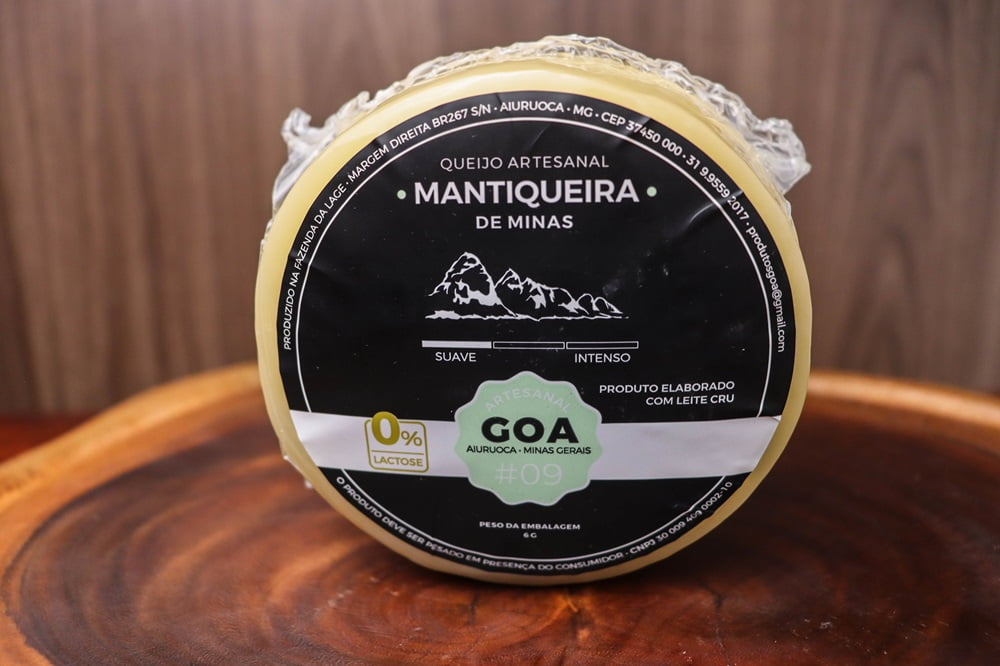 QUEIJO GOA - PARMESÃO DA MANTIQUEIRA MEDALHA SUPER OURO 500G 8