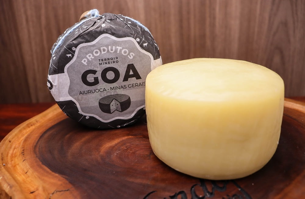 QUEIJO GOA - PARMESÃO DA MANTIQUEIRA MEDALHA SUPER OURO 500G 2