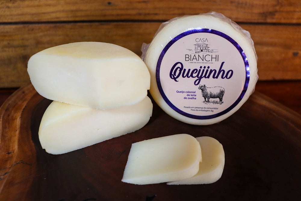 QUEIJINHO DA CASA BIANCHI - LEITE DE OVELHA - PREMIADO OURO 200G 1