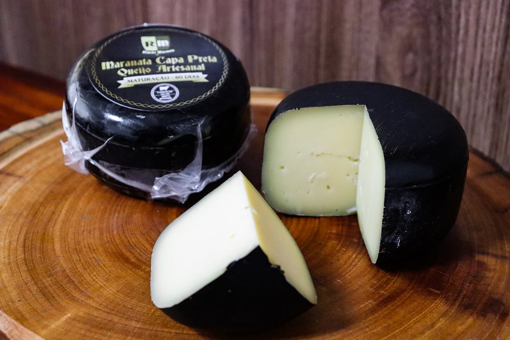 QUEIJO MARANATA CAPA PRETA MATURAÇÃO 60 DIAS PREMIADO OURO 450G 4