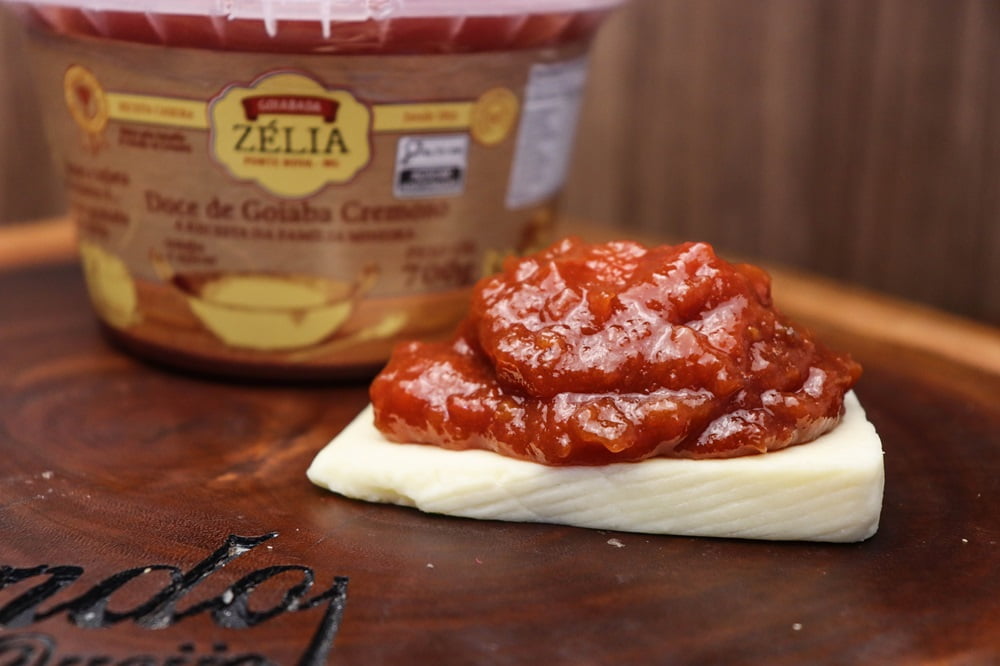 GOIABADA CASCÃO ZELIA CREMOSA 700 G 3