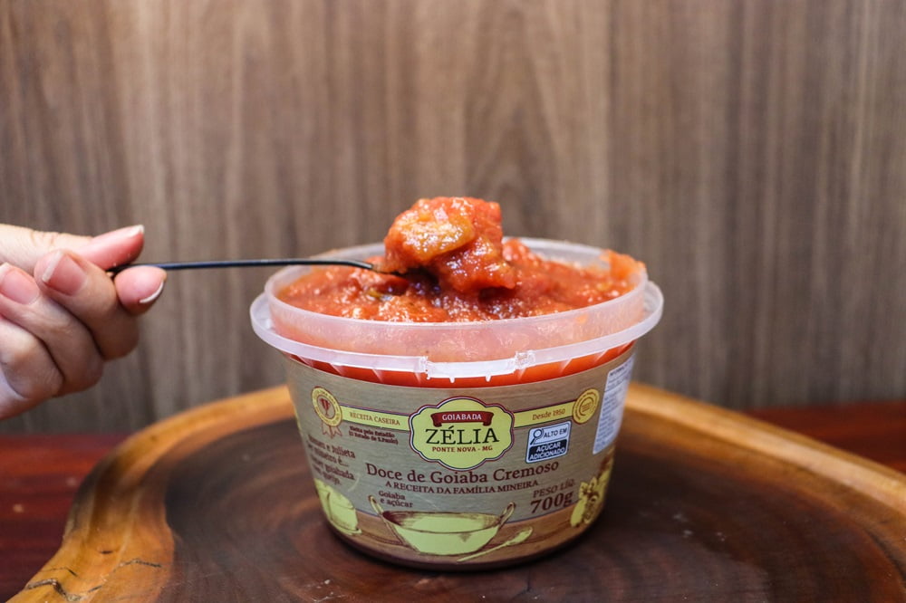 GOIABADA CASCÃO ZELIA CREMOSA 700 G 6