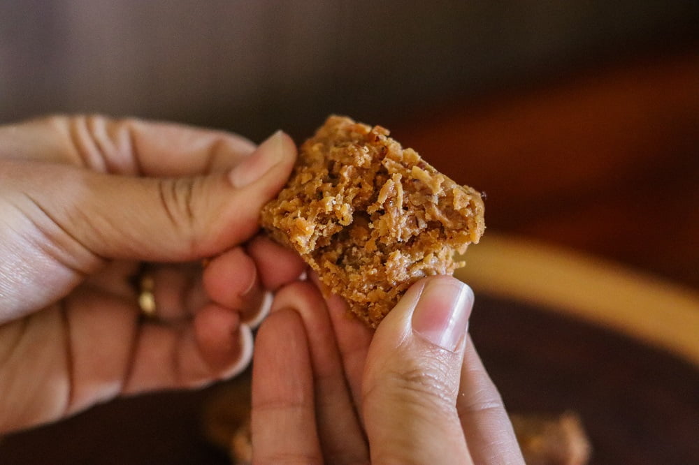COCADA MORENA MACIA DE PEDAÇO 400G 3