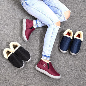 Kit Pantufa + Bota de Inverno Impermeável Unissex 18