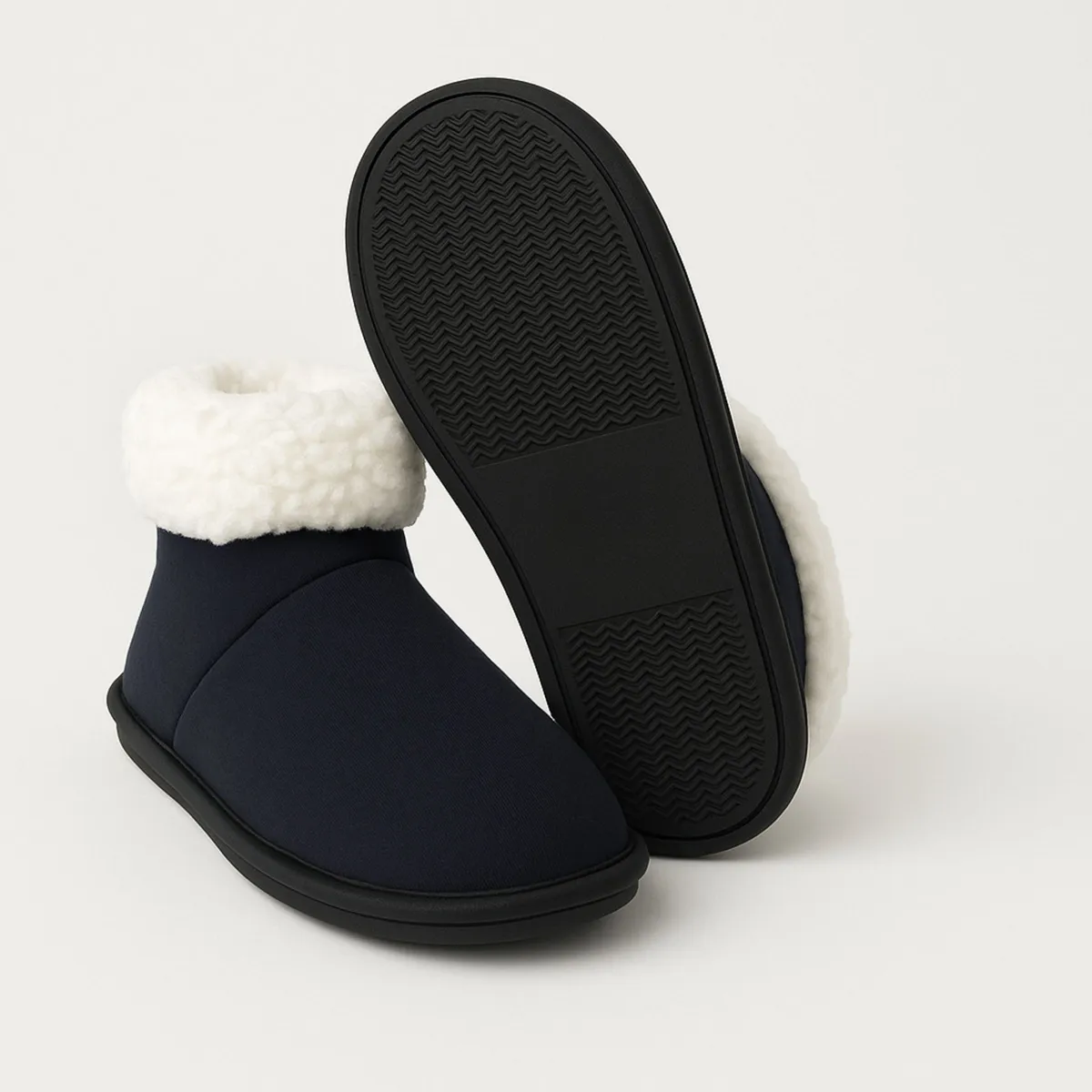 Kit Pantufa + Bota de Inverno Impermeável Unissex 4