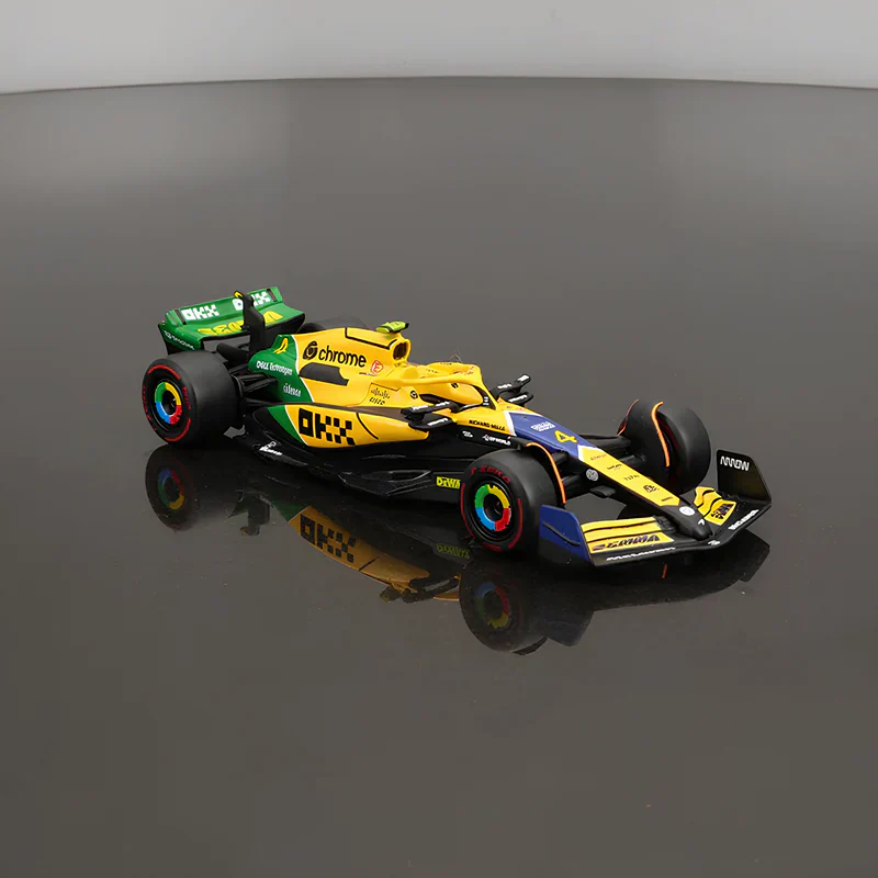 Miniatura 1:43 Mclaren MCL38 Senna Tribute (2024) - 13cm 1