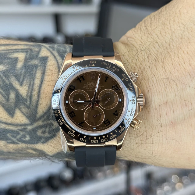 ROLEX DAYTONA (Chocolate) 2