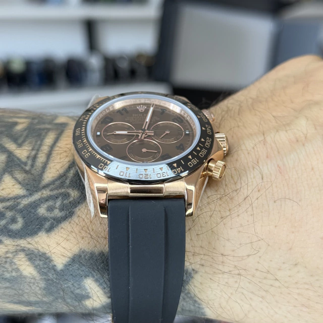 ROLEX DAYTONA (Chocolate) 1