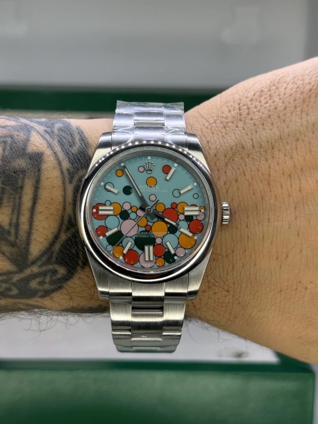 ROLEX OYSTER PREMIUM (CELEBRATION) 1