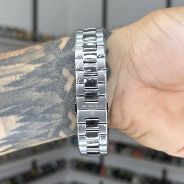 PATEK PHILIPPE (AZUL TIFFANY) 2