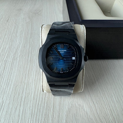 PATEK PHILIPPE NAUTILUS PRETO AZUL 40MM 1