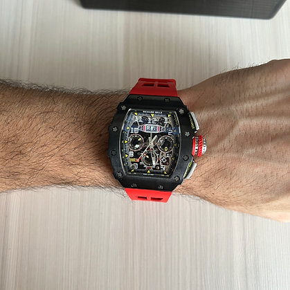 RICHARD MILLE PRETO VERMELHO 47MM 2