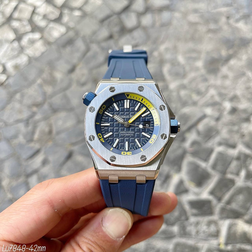 AUDEMARS PIGUET ROYAL OAK OFFSHORE DIVER AZUL 42MM 1