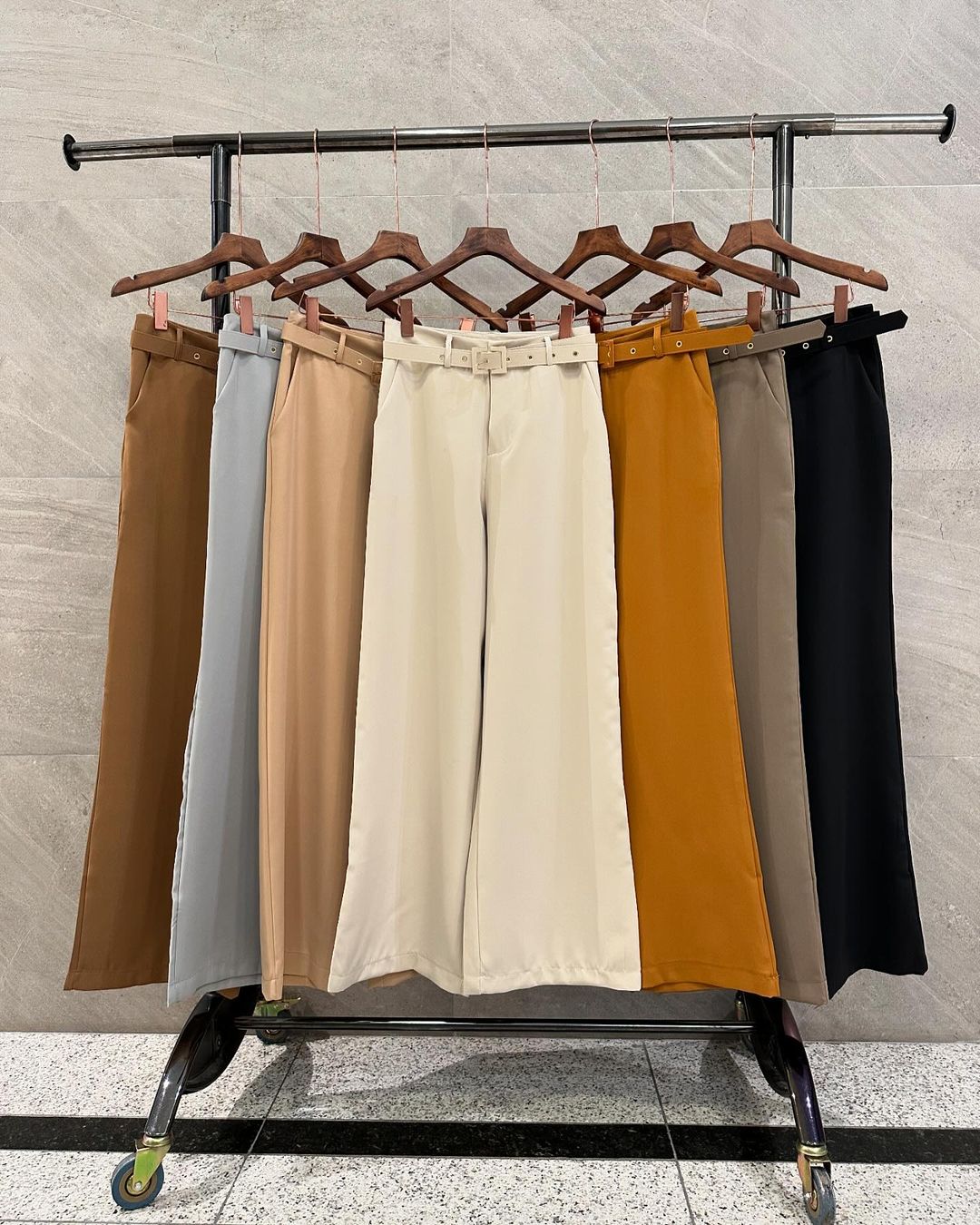 CALÇA PANTALONA  1