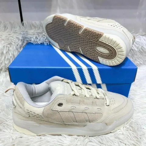 ADI2000 1