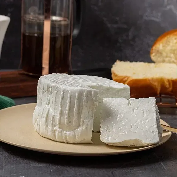 Queijo Fresco Artesanal - Minas Frescal de Leite de Búfala 250G 1
