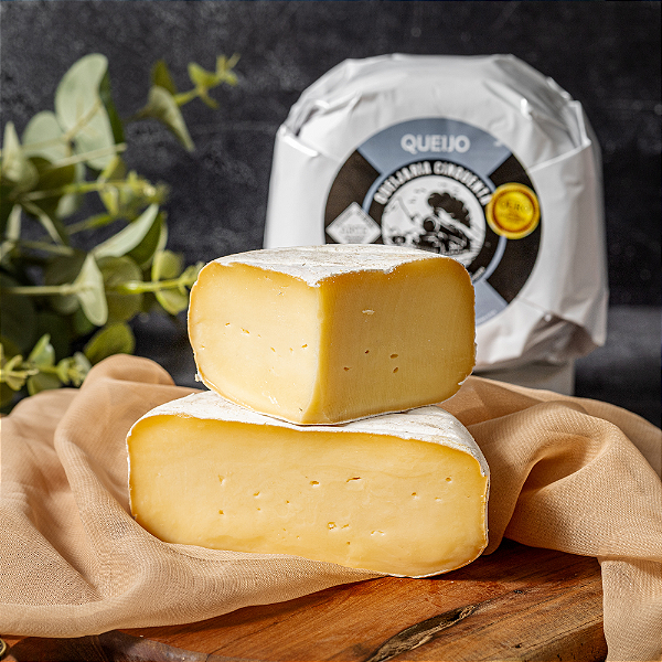 Brisa - Queijo Artesanal de Leite Crú - Peça 450g 1