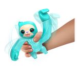 Little Live Pets Hug N Hang Zoogooz Sloth - Fun Divirta-se 2