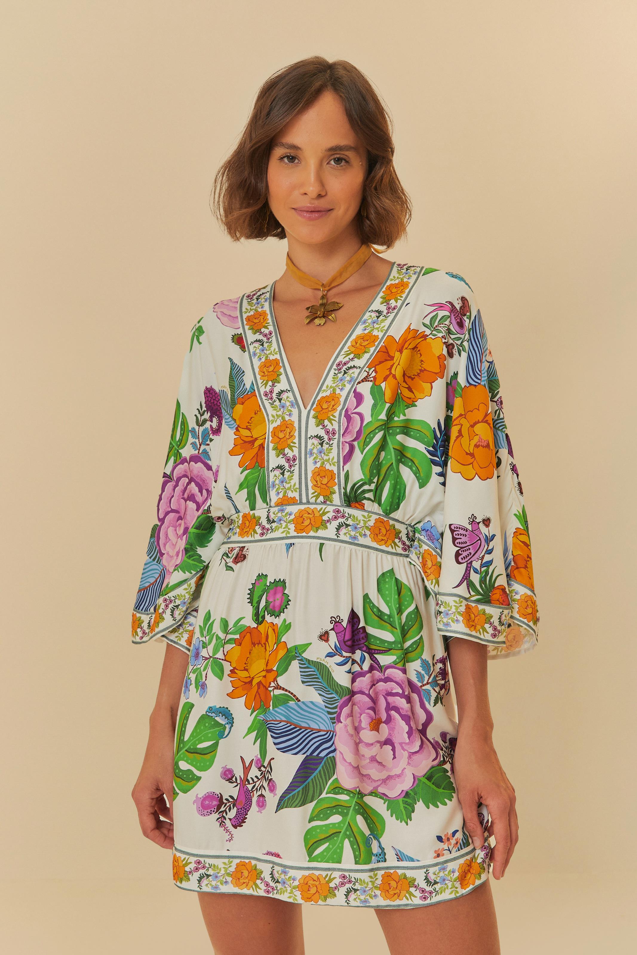 Vestido Curto Estampado Doce Jardim 1
