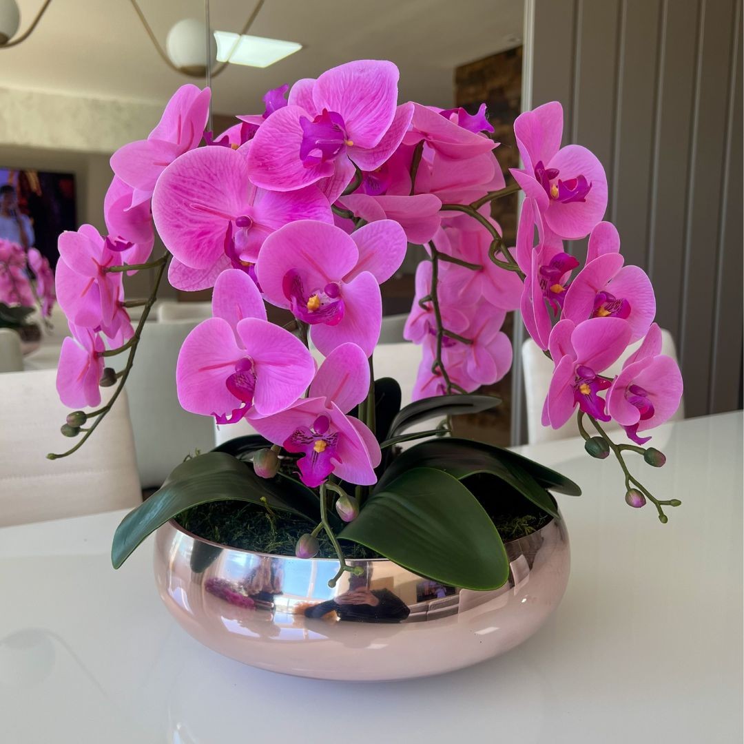 ARRANJO DE ORQUÍDEA ROSA COM VASO DE VIDRO ROSÊ GOLD 1