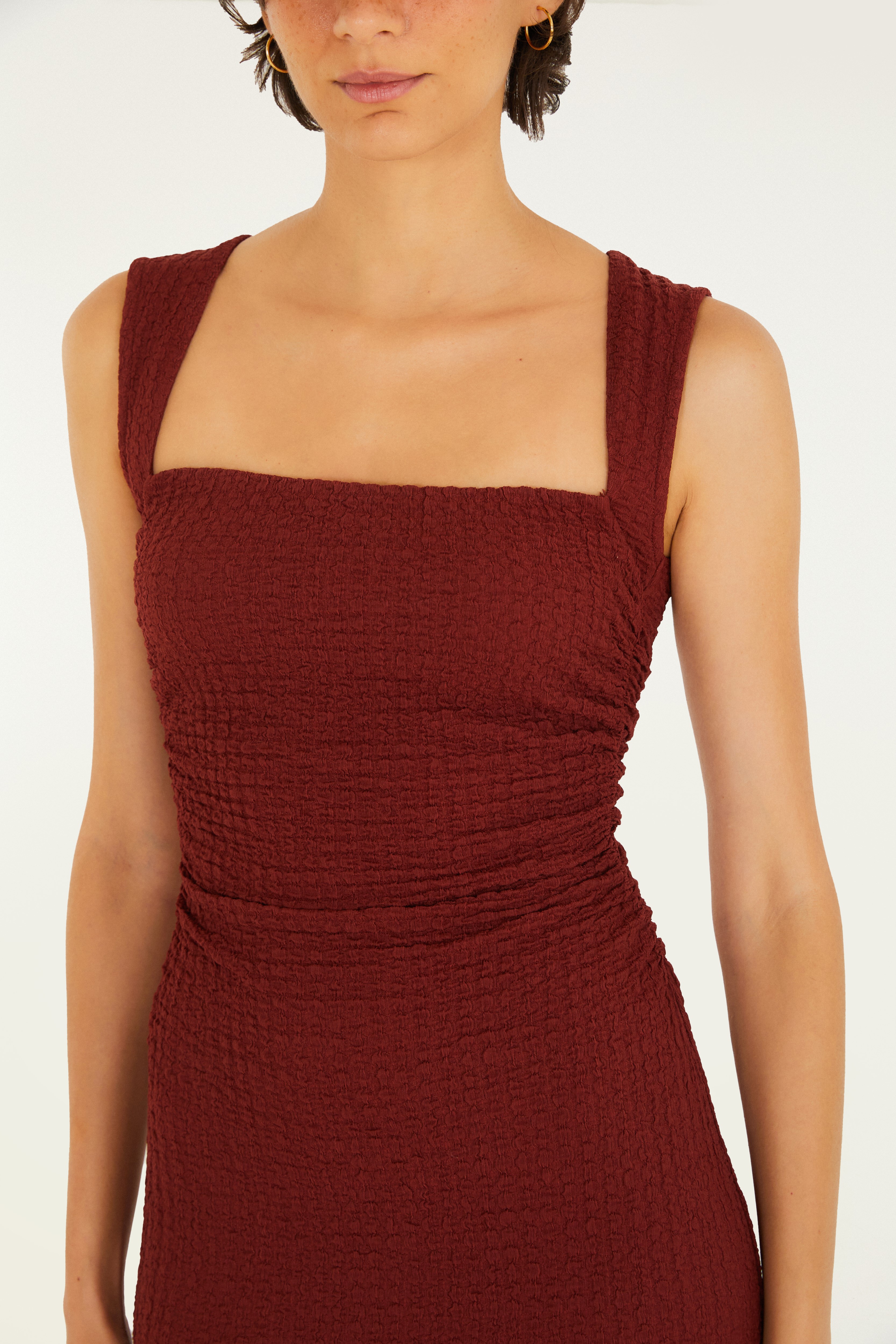 Vestido Midi Alça Torcida Textura 3